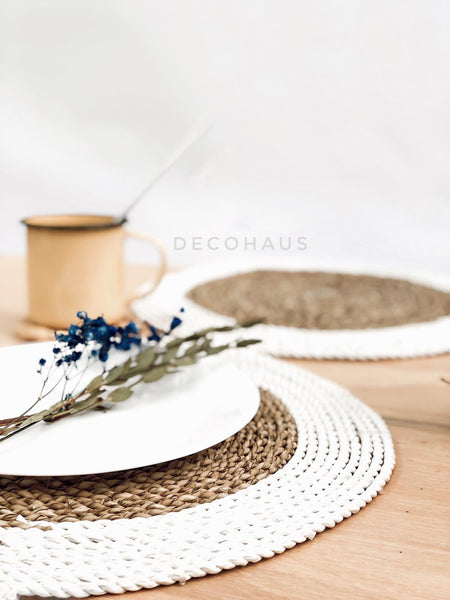 REYKA Seagrass Woven Place Mat