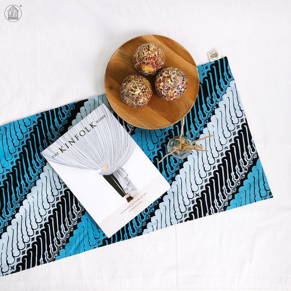 PARANG RUSAK Batik Handstamped Table Runner in Blue