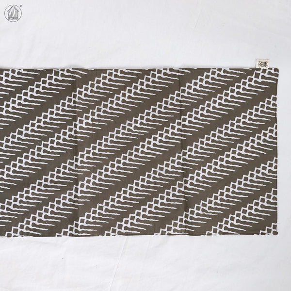 PARANG GEOMETRIC Batik Handstamped Table Runner in Stone Grey